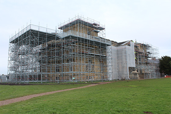 Large scaffold for refurbishment to heritage building